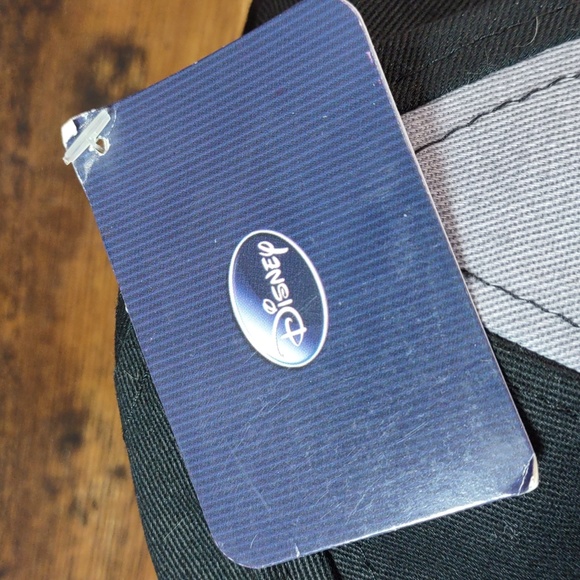 Mickey Mouse Baseball Cap - Picture 7 of 9